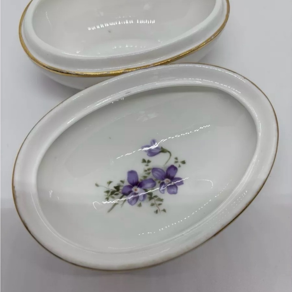 Vintage Hammersley  Victorian Violets Egg Trinket Box - Picture 2 of 4